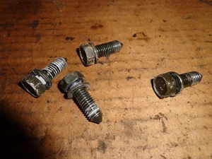 Juego de 4 pernos de montaje inferiores al marco para asiento delantero Toyota Supra MK3 1986.5-92 - Imagen 1 de 13