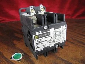 Vierkant D Schütz 120V / 110V # Klasse 8910 Typ DPA22 - Bild 1 von 1