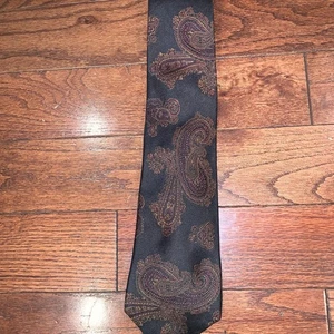 VINTAGE RALPH LAUREN Polo Tie HAND MADE GREEN PAISLEY - Picture 1 of 4