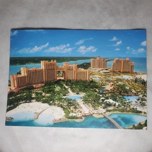 Atlantis Paradise Island Resort Bahamas Caribbean Vintage Souvenir Postcard - Picture 1 of 2