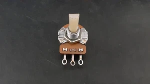 Atari 2600 1M Ohm Paddle Potentiometer Part Used, Cleaned, Tested, No Jitters - Picture 1 of 3