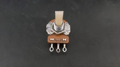 Atari 2600 1M Ohm Paddle Potentiometer Part Used, Cleaned, Tested, No Jitters - Image 1 of 3