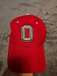 Ohio State Buckeyes eng anliegende Mütze 7 1/8  - Bild 1 von 3