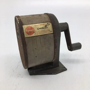 Vintage Chicago Apsco Bleistiftspitzer Typ 2A Kurbel Schreibtischhalterung Metall - funktioniert rostig - Bild 1 von 7