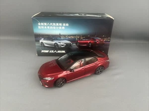 TNGA Maßstab 1:18 2020 Toyota TRD Camry Sportivo Diecast Supersonic Red - Bild 1 von 21