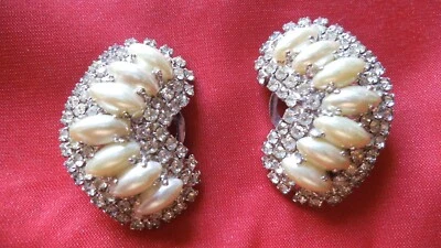 orecchino enzo russo con perle e cristalli svarovki anni 90 - Immagine 1 di 3