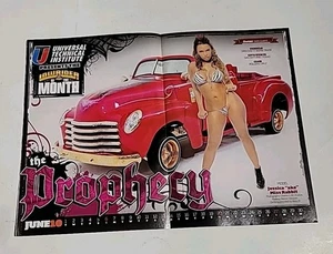 2010 Lowrider Centerfold 1950 Chevy Bomb Truck San Antonio Texas Magazine Print - Bild 1 von 5