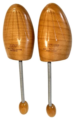 Conjunto de 2 modeladores de sapatos masculinos de madeira Tru-Fit feitos na Alemanha Ocidental tamanho 8.5-10 em excelente estado usado - Imagem 1 de 4