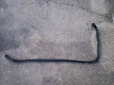 Bmw E24 Lower Door Weather Strip Seal Left Side 635csi 633csi M6 #51211843923 - Image 1 of 2