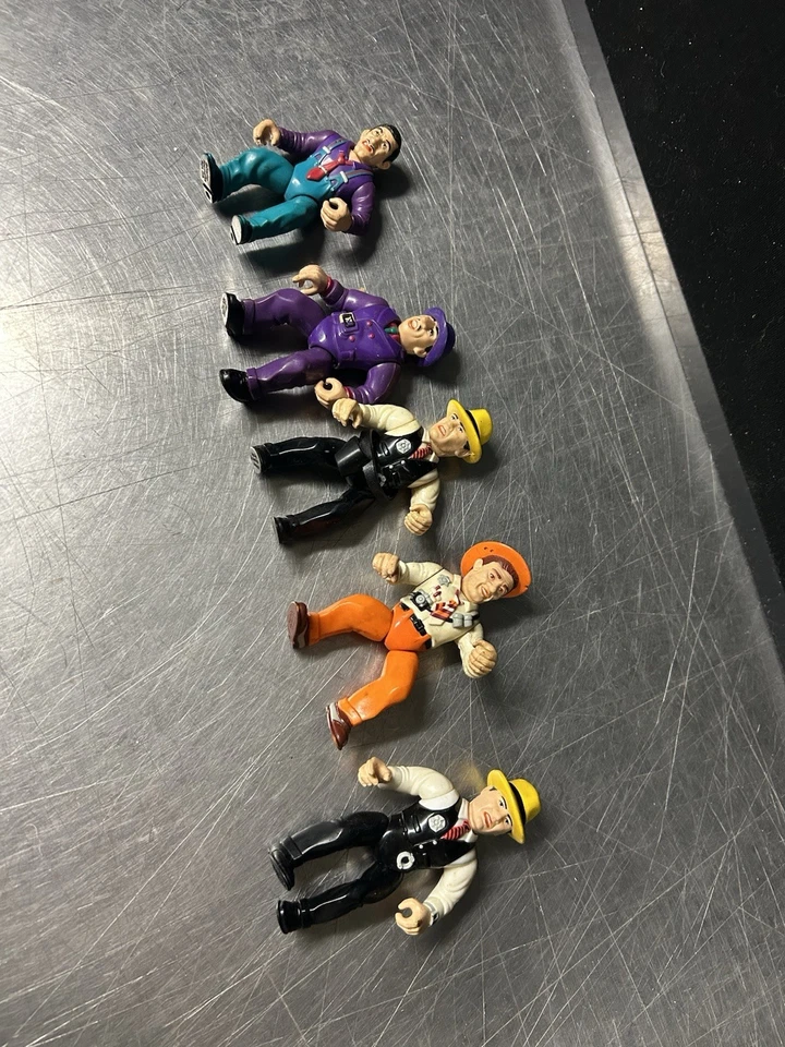 Vintage Dick Tracy Action Figures Gangsters 1990 Playmates Toys Retro Lot of 5 - Image 1 of 4