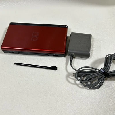 Nintendo DS Lite Console USG-001 Red & Black with charger & pen working tested - Image 1 of 4