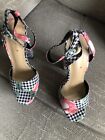 New Grey / Pink Shoes 5. By Shoe Dazzle. New 