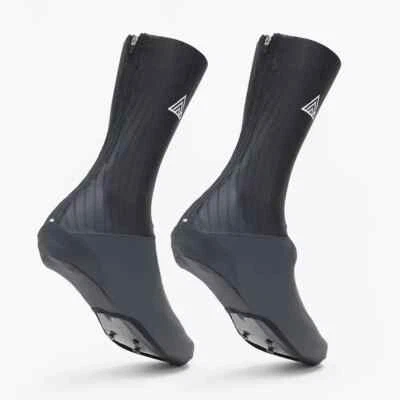 Rule 28 UCI Aero Overshoes Size L (7.5 to 9.5) Black - Image 1 of 4