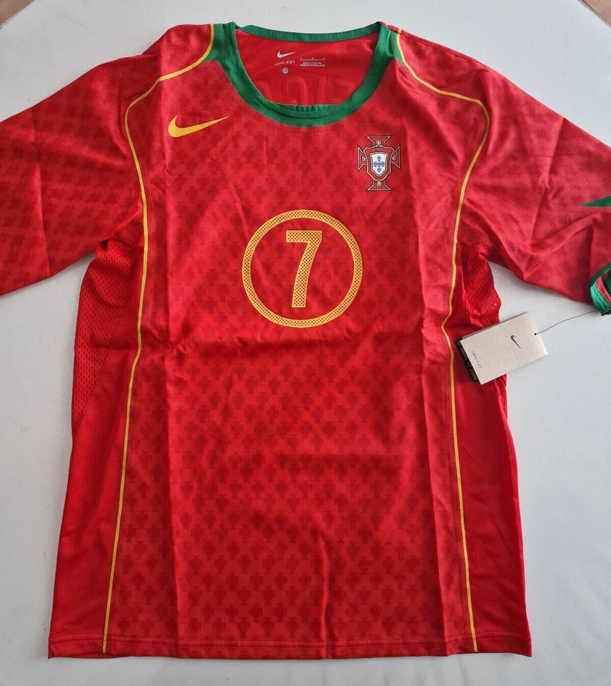 Nike Portugal Shirt 7 Luis Figo Reissue 2004 Size L Limited Edition HV9708-614