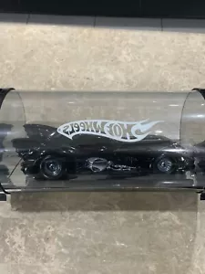 Hot Wheels Batmobile Model H2755 2004 Scale 1:18 Rare New Sealed - Picture 1 of 10