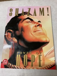 Shazam ! Power Of Hope DC Comics Alex Ross Nov 2000 Livre de poche - Photo 1/3