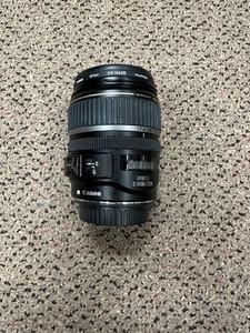 Canon EF-S 17-85 mm f/4-5.6 IS USM obiettivo zoom (PAP005393) - Foto 1 di 5