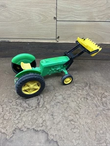 Gay Toys grüner Traktor #740 mit sehr schwer zu findender Fronteimer 60er Jahre selten LESEN - Bild 1 von 19