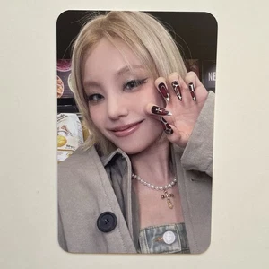 Itzy Tunnel Vision Official Yeji Music Korea Pre Order Photocard - Picture 1 of 1