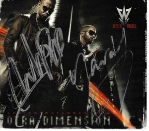 Wisin Y Yandel: Los Extraterrestres: Otra Dimension 3-Disc Set w/ Autographed CD - Foto 1 di 1