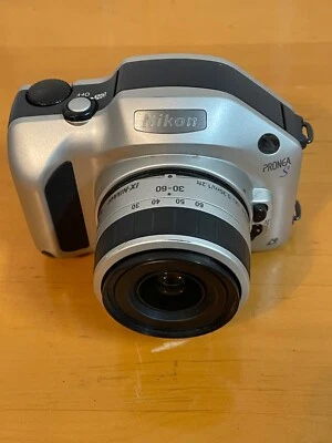 尼康 Pronea S 银色黑色 APS 自动对焦测距仪相机未经测试 免运费 — 第 1/4 张图片