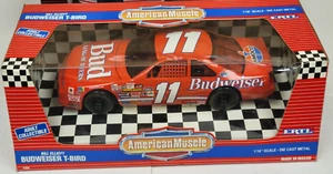 ERTL 1/18 - Budweiser Ford Thunderbird - NASCAR #11 Bill Elliott, NEW - Picture 1 of 9