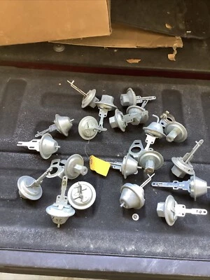 Nuevo GM Chevy Oldsmobile Pontiac Distribuidor Aspiradora Avances Lote De 22 Foto 1 de 4