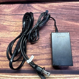 Canon OEM CA-570 CA570 Power Adapter for HV30 HV30 HV40 Camcorder XA30,HG20,XH-A - Picture 1 of 4
