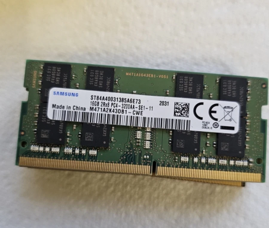 Samsung PC4-25600 PC4-3200AA 16GB DDR4 2RX8 3200MHz 260pin Laptop Memory Ram