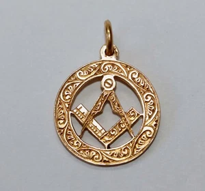 ANTIQUE AUSTRALIAN 18CT GOLD MASONIC FOB MEDALLION PENDANT 2.9 GRAMS c.1920 - Picture 1 of 13