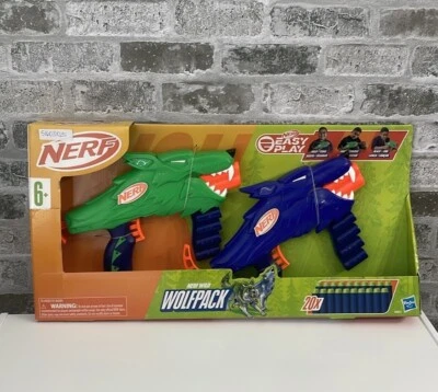 Nerf Wild Wolfpack, Incluye 2 Blasters Nerf Easy Play, Diseños Wolf, 20 Dardos Foto 1 de 4