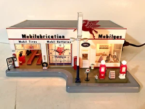 Danbury Mint 1950's MobilGas Lighted Garage Service Station Clock Mobil WORKS - Picture 1 of 21