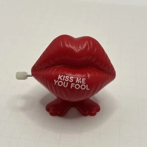 Wind Up Russ “Kiss me you fool”  Lips (New Other) - Picture 1 of 6