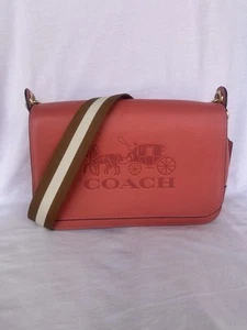 Bolso Mensajero Coach Jes Cuero Rojo Coral Caballo y Carruaje Logo a2097-72703 - Imagen 1 de 13