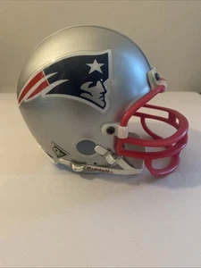 New England Patriots NFL Riddell 3 5/8 Mini Football Helmet Vintage 1995 NFLP - Picture 1 of 11