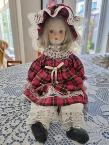 china doll vintage - Picture 1 of 3