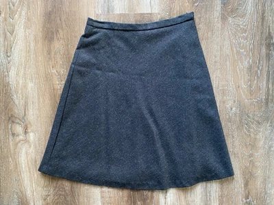 J. CREW Ladies Dark Heather Black 100% Wool Skirt~Size 4~Zippered~Lined - Image 1 of 4