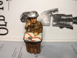 Manoil M85 Soldier At Table W/ Phone & Map - Picture 1 of 5