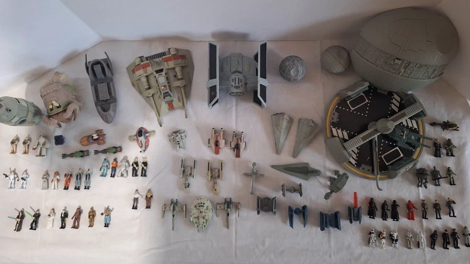 Lote VINTAGE Star Wars Micro Machines Action Fleet 1" Figuras Galoob Death Star - Imagem 1 de 4