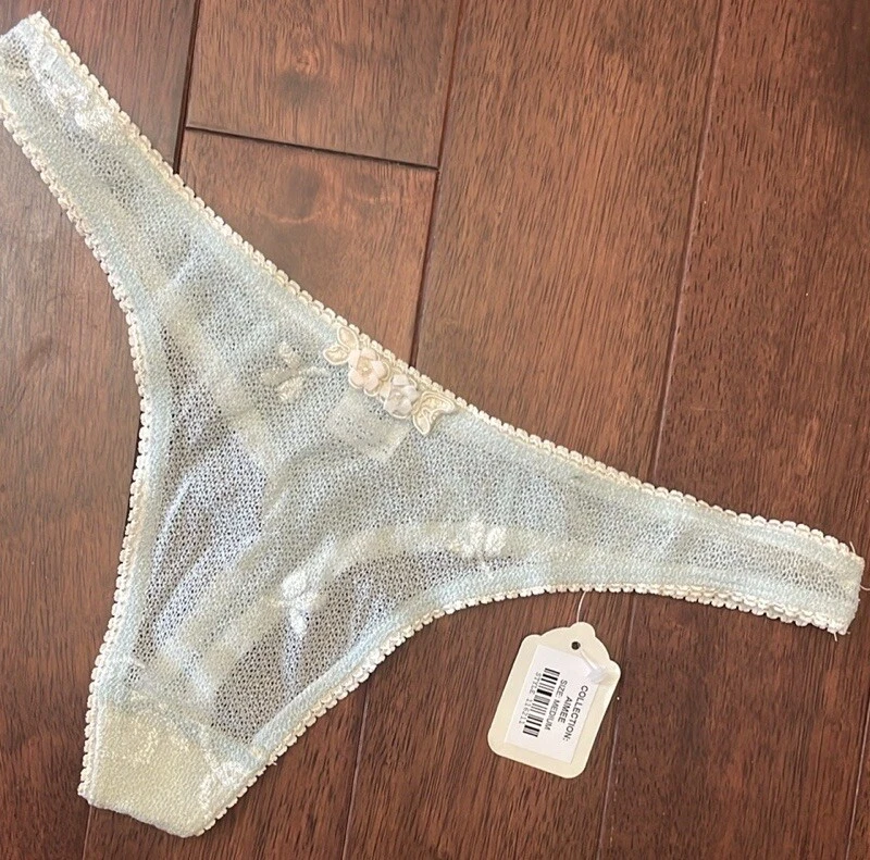 Nuevo con etiquetas Braguita Tanga Claire Pettibone Aimee RARA Azul Floral Sin Forro M $149 Foto 1 de 4