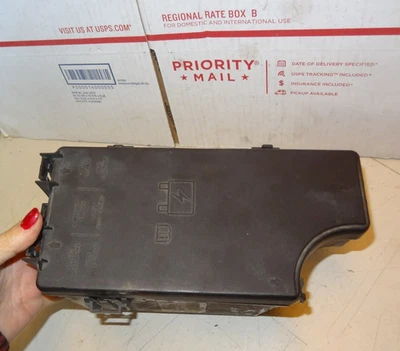 16 17 2016-2017 Jeep Patriot Fusebox Fuse Box Relay Module Tipm P68289248aa - Изображение 1 из 4