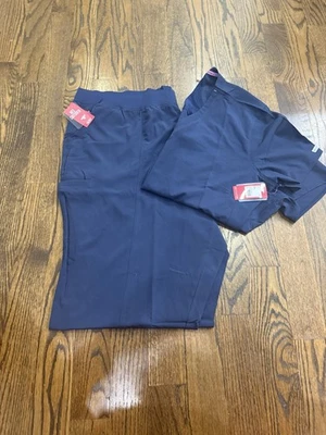 Conjunto de esfoliante Med Couture Activate azul marinho 4XL top e calça uniforme esfoliante - Imagem 1 de 4