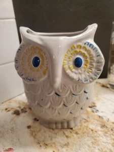 Geminesse beauty menagerie, owl brush holder, Max Factor collectible, Tawny Oran - Picture 1 of 6