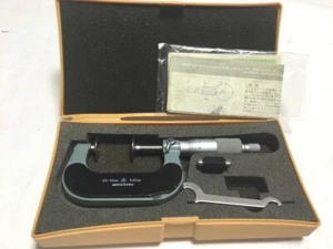 Used JE12065 6022926 25-50mm 0.01mm Mitutoyo Micrometer From Japan - Picture 1 of 9