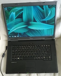 Fujitsu Siemens Esprimo Mobile V5535 Laptop 15.4" 2GB 128GB Window 7 Intel Core - Picture 1 of 20