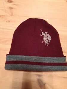 US Polo Assn. Beanie Winter Hat Cap Red Burgandy Horse Jockey Logo