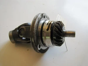 1991 YAMAHA YFM 100 CHAMP MOTO 4 REAR DRIVE U JOINT OUTPUT - Picture 1 of 4