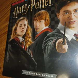 Harry Potter 2022 & 2023 16 Month Large Wall Calender. Collectors Item. Sealed - Picture 1 of 11