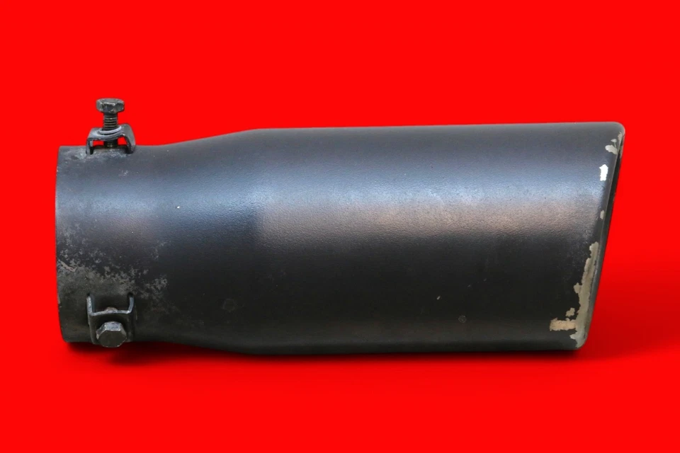 Punta de escape de acero inoxidable negro 3 entradas 3,5 OD 8,5 borde laminado en ángulo largo Foto 1 de 4