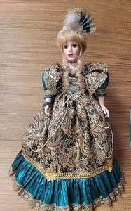 Treasures Forever Collection, William Tung, muñeca "Nicole" de 23 1/2" pulgadas de alto - Imagen 1 de 17